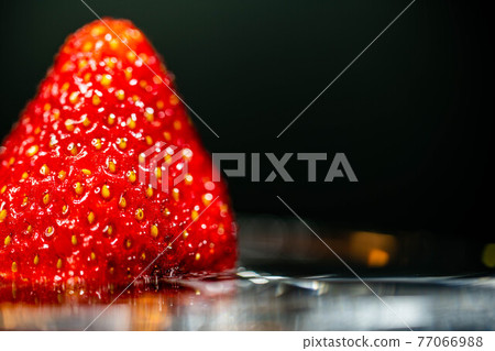 Nara's strawberry on a glass bowl, Kotoka 77066988