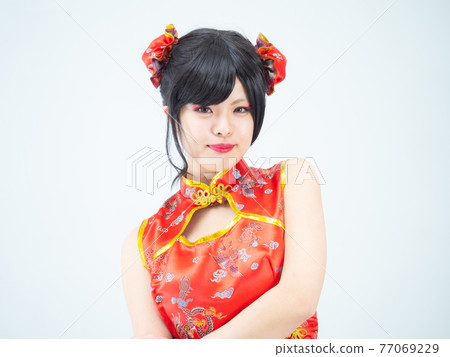 [Women] Miniskirt China [White background] 77069229