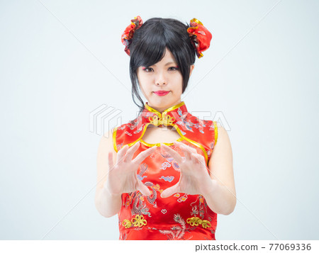 [Women] Miniskirt China [White background] 77069336