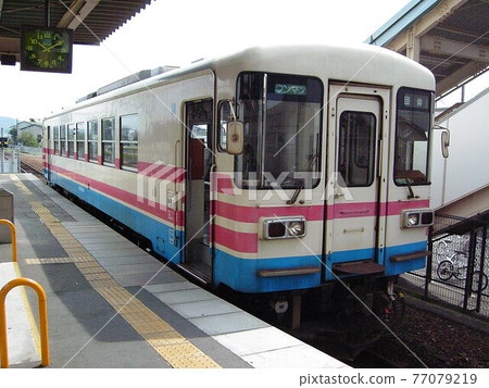 Miki Railway Miki 300 series 77079219