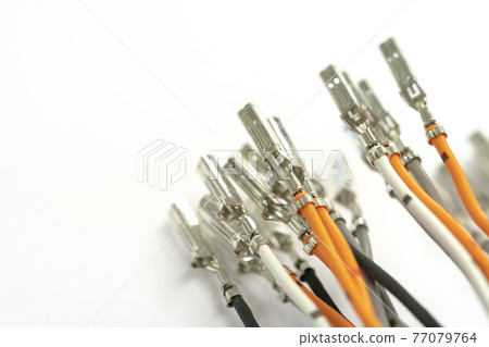 [Electric wire processing] Electric wire with crimped pins, terminals, and contacts [Industry] 77079764