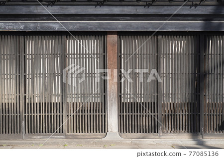 The townscape of the warehouse, the appearance of the entrance of the store (Murata Town, Miyagi Prefecture) 77085136