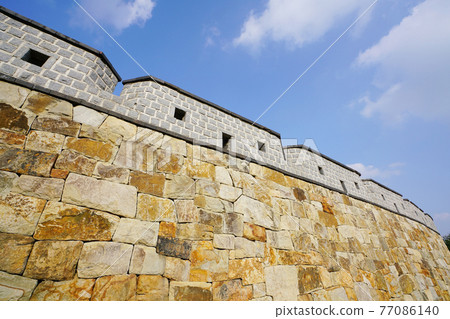 城堡的牆 城堡的牆 77086140