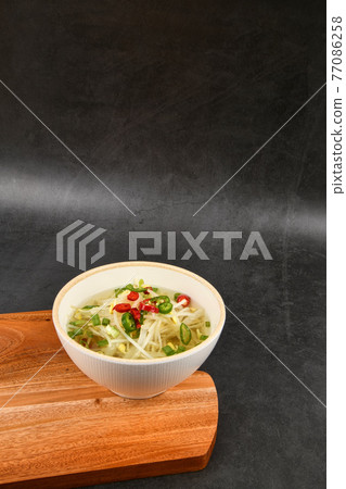 豆芽湯 77086258