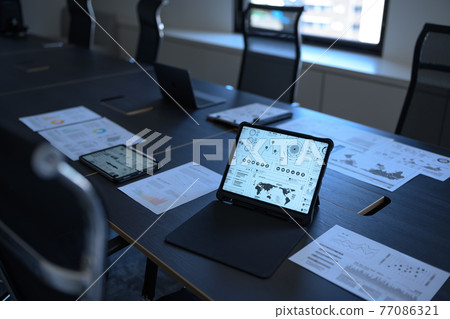 conference room  77086321