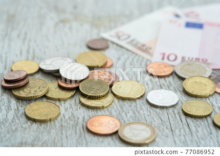 European Union Euro 77086952