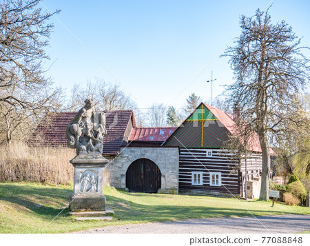 Kopicuv statek, Kacanovy. Monument of Czech folk architecture 77088848