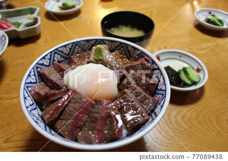 熊本縣今金食堂的紅牛肉蓋飯 77089438