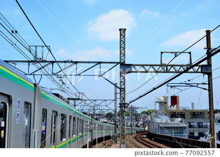 Yoyogi-Uehara Station Odakyu Line, Chiyoda Line, various vehicles 77092557