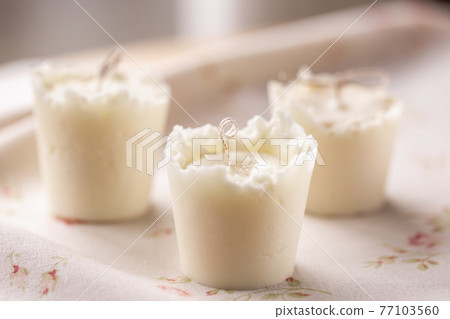 Whipped candle / aroma 77103560