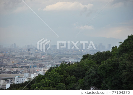 雲|城市|風景|風景|山|高地|多雲的天空|天空 雲|城市|風景|風景|山|高地|多雲的天空|天空 77104270