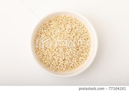 Peeled sesame seeds 77104281