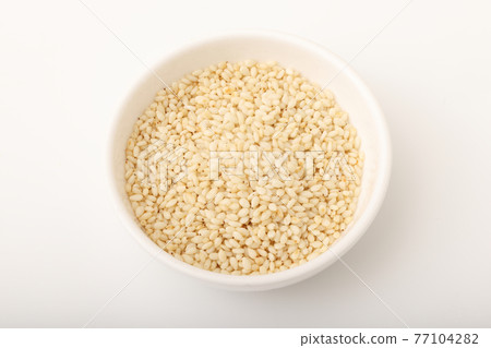 Peeled sesame seeds 77104282