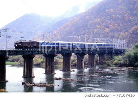 1997 EF58 150 series 20 goodbye train going on the Sanyo Main Line 77107430