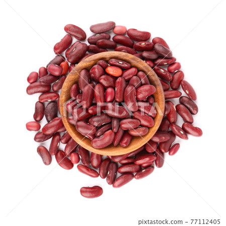 Red kidney beans in wooden bowl, isolated on white background. Rajma or Mexican Bean. Beans close up. Top view. Red kidney beans in wooden bowl, isolated on white background. Rajma or Mexican Bean. Beans close up. Top view. 77112405