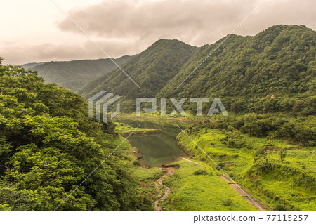 石川縣九谷水壩附近的絕景 77115257