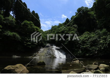 Awamata Waterfall on the Boso Peninsula 77115933