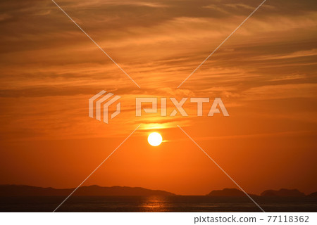 沖繩那霸機場的夜景 77118362