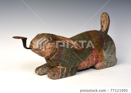 Wooden rabbit coconut grater 77121995