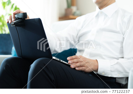 正在開會的人 77122237