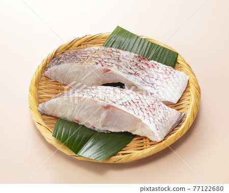 Red snapper fillet Red snapper fillet 77122680