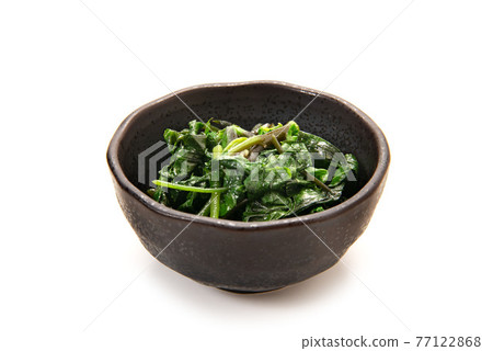 Stir-fried edible wild plants with butter Stir-fried edible wild plants with butter 77122868