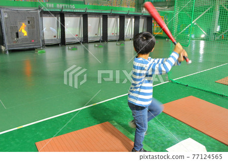 Batting center 77124565