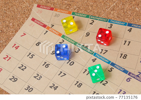 Dice, squares, squares, games, entertainment, numbers, dice, calendars, calendars, schedules, management, rolls 77135176