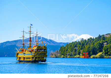 Lake Ashinoko 77147208