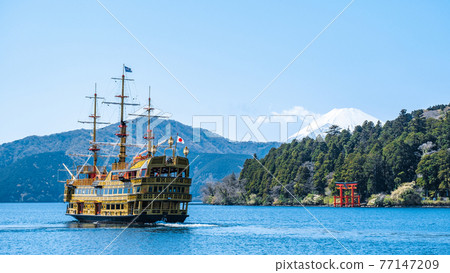 Lake Ashinoko 77147209