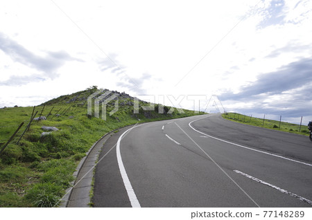 Shikoku Karst Touring Sky, Clouds and Roads Shikoku Karst Touring Sky, Clouds and Roads 77148289