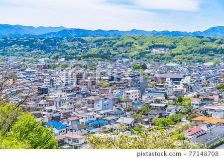 Cityscape of Chichibu, Saitama Scenery from the hill overlooking Hitsujiyama Park 77148708