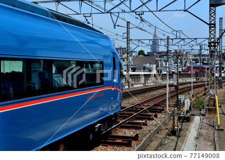 Yoyogi-Uehara Station Odakyu Line, Romancecar 77149008