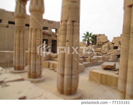 Egyptian Karnak Temple Diorama Style 77153181
