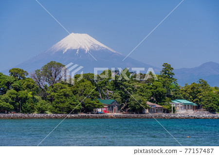 （靜岡縣）在Oceanazaki（大瀨崎）的富士山 77157487