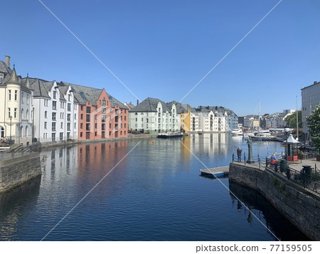 The city of Alesund full of quiet space 77159505