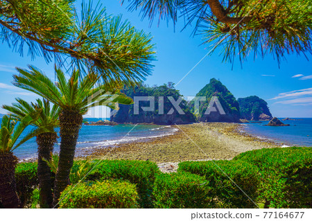 [Shizuoka Prefecture] Nishiizu Tonboro phenomenon Dogajima Sanshirojima 77164677