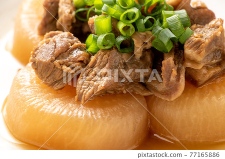 Boiled beef tendon and radish. Boiled beef tendon and radish. 77165886