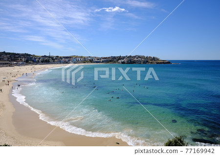 Bondi to Coogee Coastal Walk, one of the most beautiful views in Sydney Bondi to Coogee Coastal Walk, one of the most beautiful views in Sydney 77169942