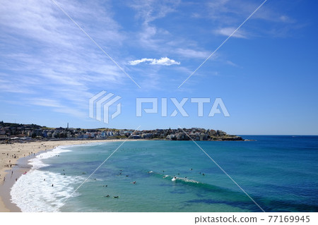 Bondi to Coogee Coastal Walk, one of the most beautiful views in Sydney 77169945