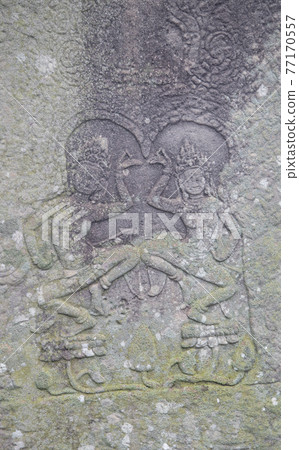 Bayon the central temple of Angkor Thom, late 12th century.It rains in the rainy season. (Cambodia, 04.10. 2019) Bayon the central temple of Angkor Thom, late 12th century.It rains in the rainy season. (Cambodia, 04.10. 2019) 77170557