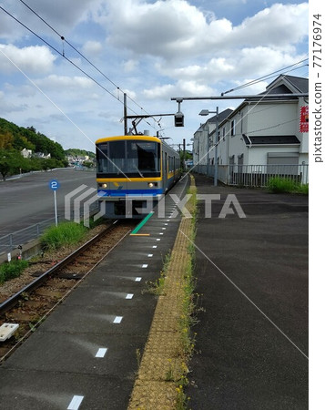 兒童之國線 橫濱綠區長津田站-Y000系列列車運行於青葉區兒童之國站、兒童之國站單線之間 77176974