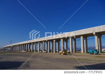 Hokuriku Shinkansen extension work, Shimoazoda district in the southern part of Fukui City, April 2021 77179501