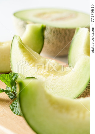 Andes melon carved 77179619