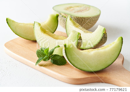 Andes melon carved 77179621