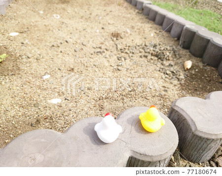 Ducks and sandbox 77180674