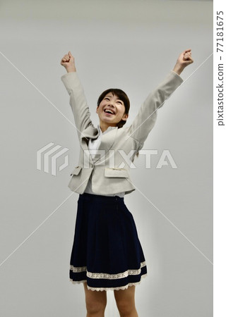 A young lady stretching out 77181675