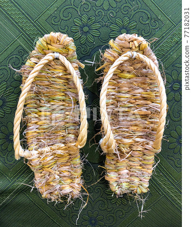手工草鞋 77182031