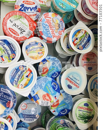 Dairy package 77183501