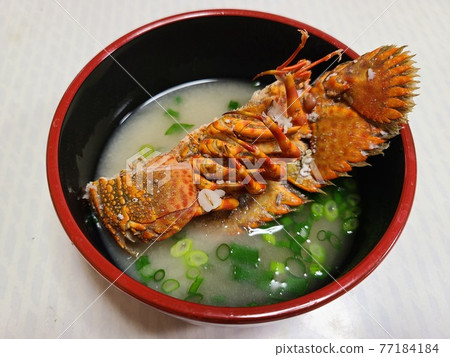 Phantom shrimp, grass-shoe shrimp, miso soup, Akune city, Kagoshima prefecture 77184184